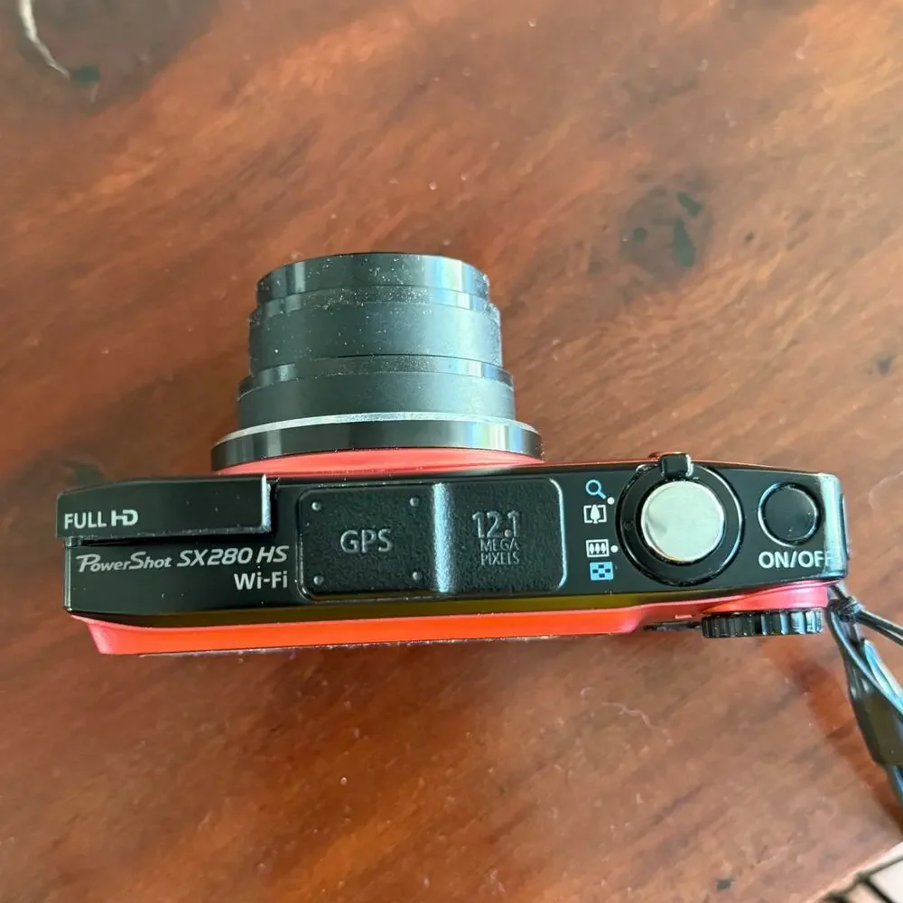 CANON POWERSHOT SX280 HS WI-FI Camera 20x Zoom RED 32GB SD CHARGER